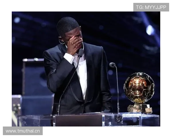 登贝莱伤病对其生涯上限与战术价值的影响分析 登贝莱伤病对其生涯上限与战术价值的影响分析